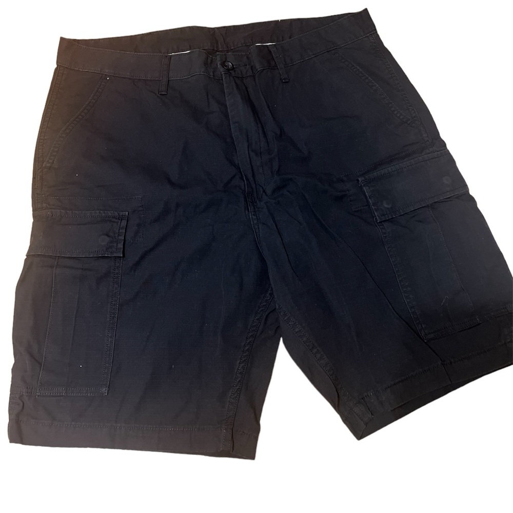 Levi’s cargo shorts